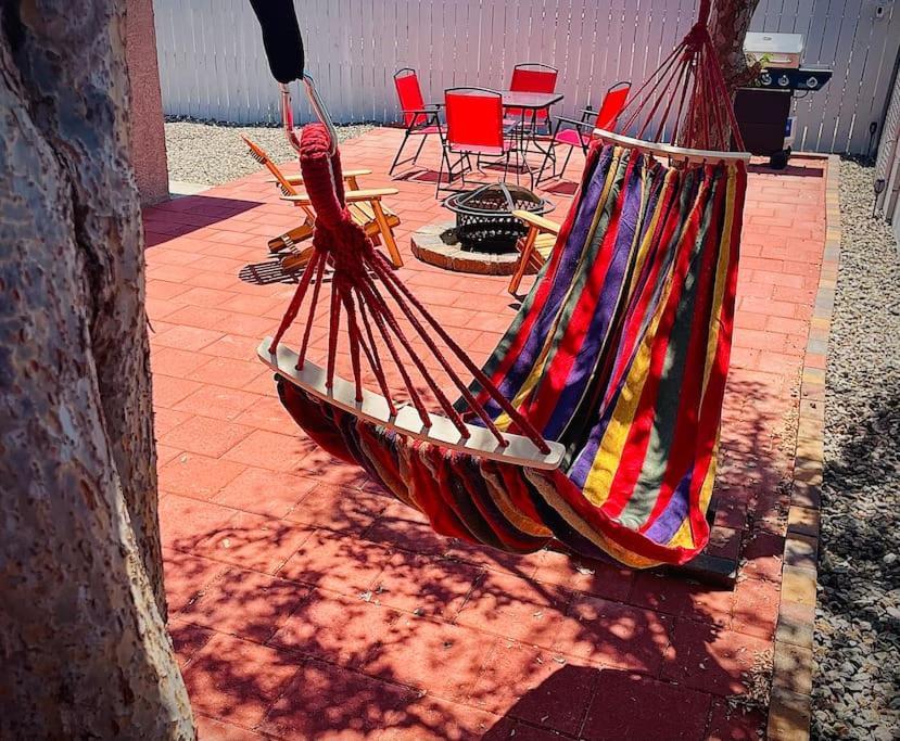 Your Downtown Cozy Studio With Backyard Unit C فينيكس المظهر الخارجي الصورة